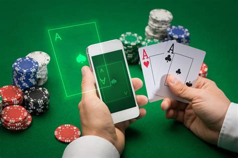 can i play poker for real money on my iphone